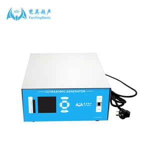 Frequency adjustable ultrasonic generator